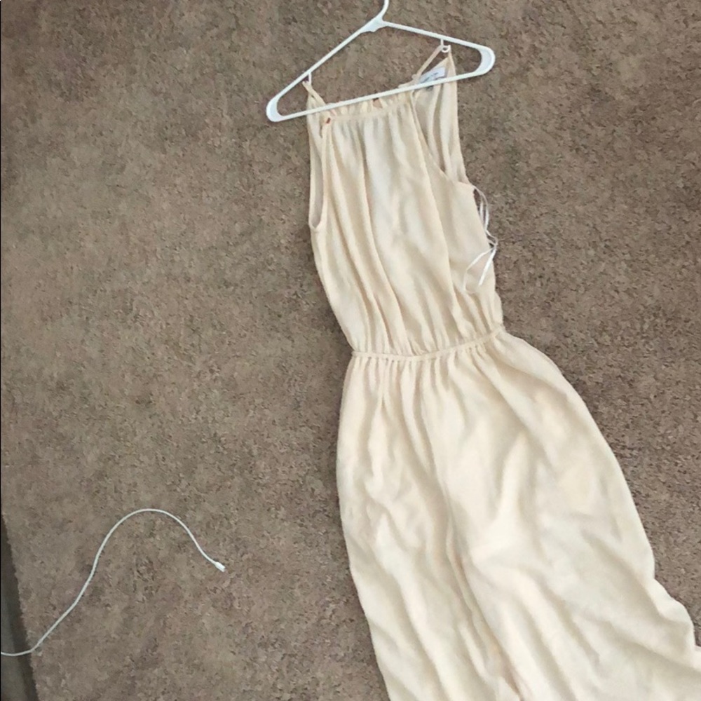 Gorgeous cream pant romper!